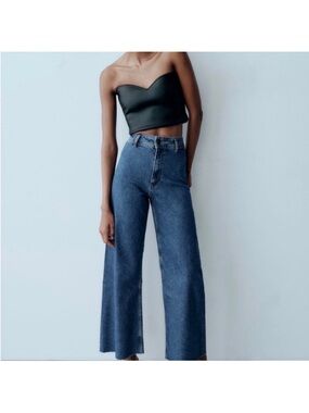 Zara Marine Jean Denim Medium Blue High-Rise Wide-Leg Jeans with Frayed Raw  Hem
